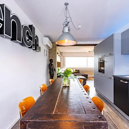 Architektenwohnungen Mit Panoramablick Bei Koeln *