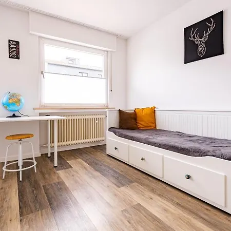Architektenwohnungen Mit Panoramablick Bei Koeln Apartment *