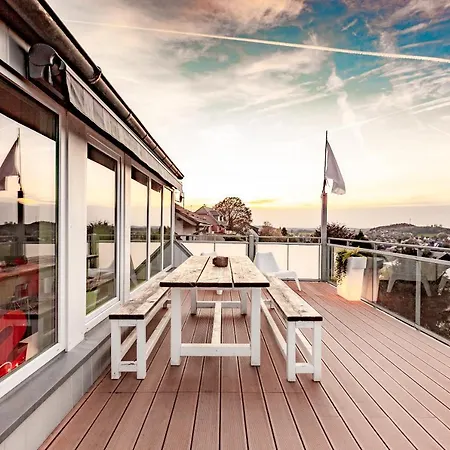 公寓 Architektenwohnungen Mit Panoramablick Bei Koeln 林德拉