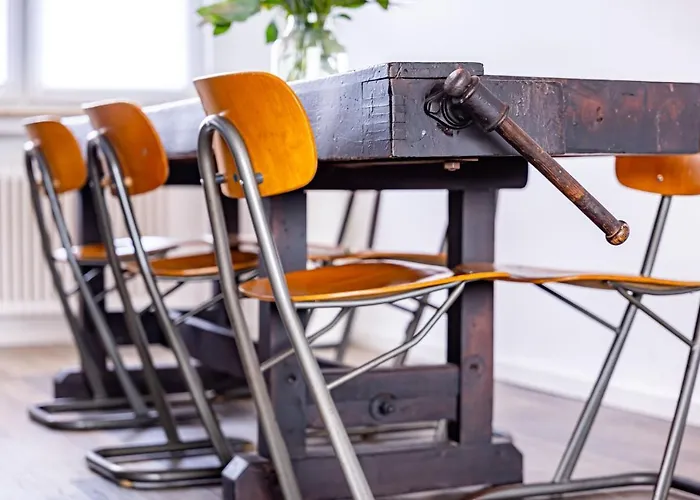 Architektenwohnungen Mit Panoramablick Bei Koeln 林德拉