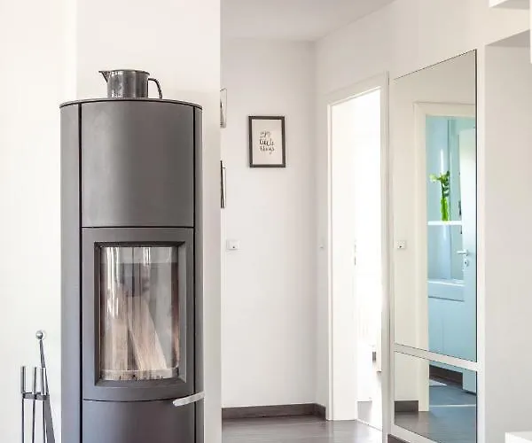 Architektenwohnungen Mit Panoramablick Bei Koeln *