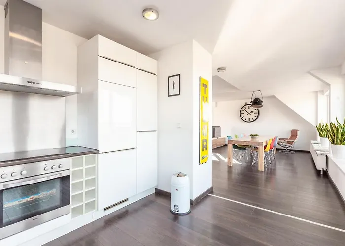 Architektenwohnungen Mit Panoramablick Bei Koeln 아파트